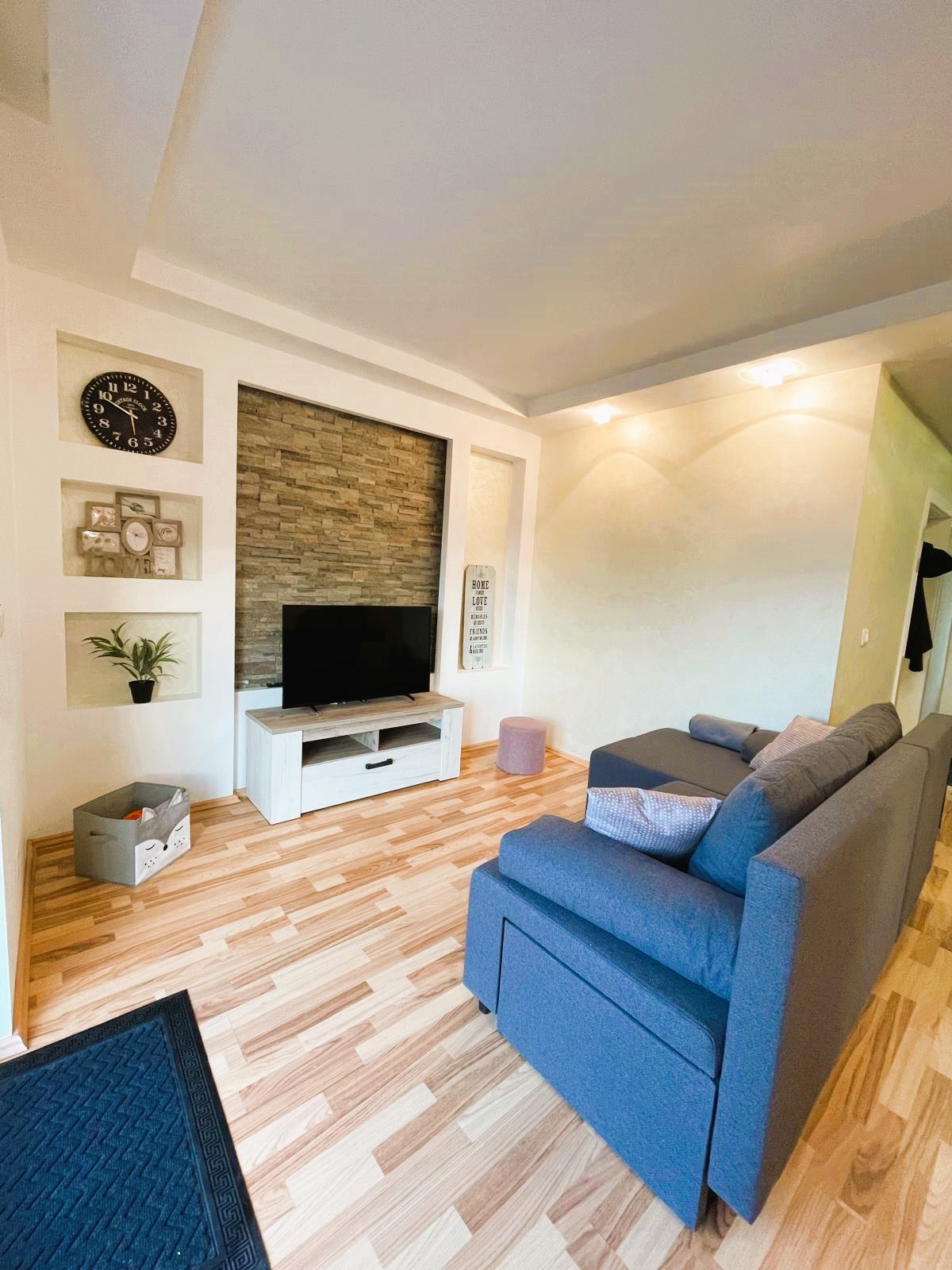 Spacious Sea-View House for Sale in Bar-Utjeha, Montenegro – MREJA01