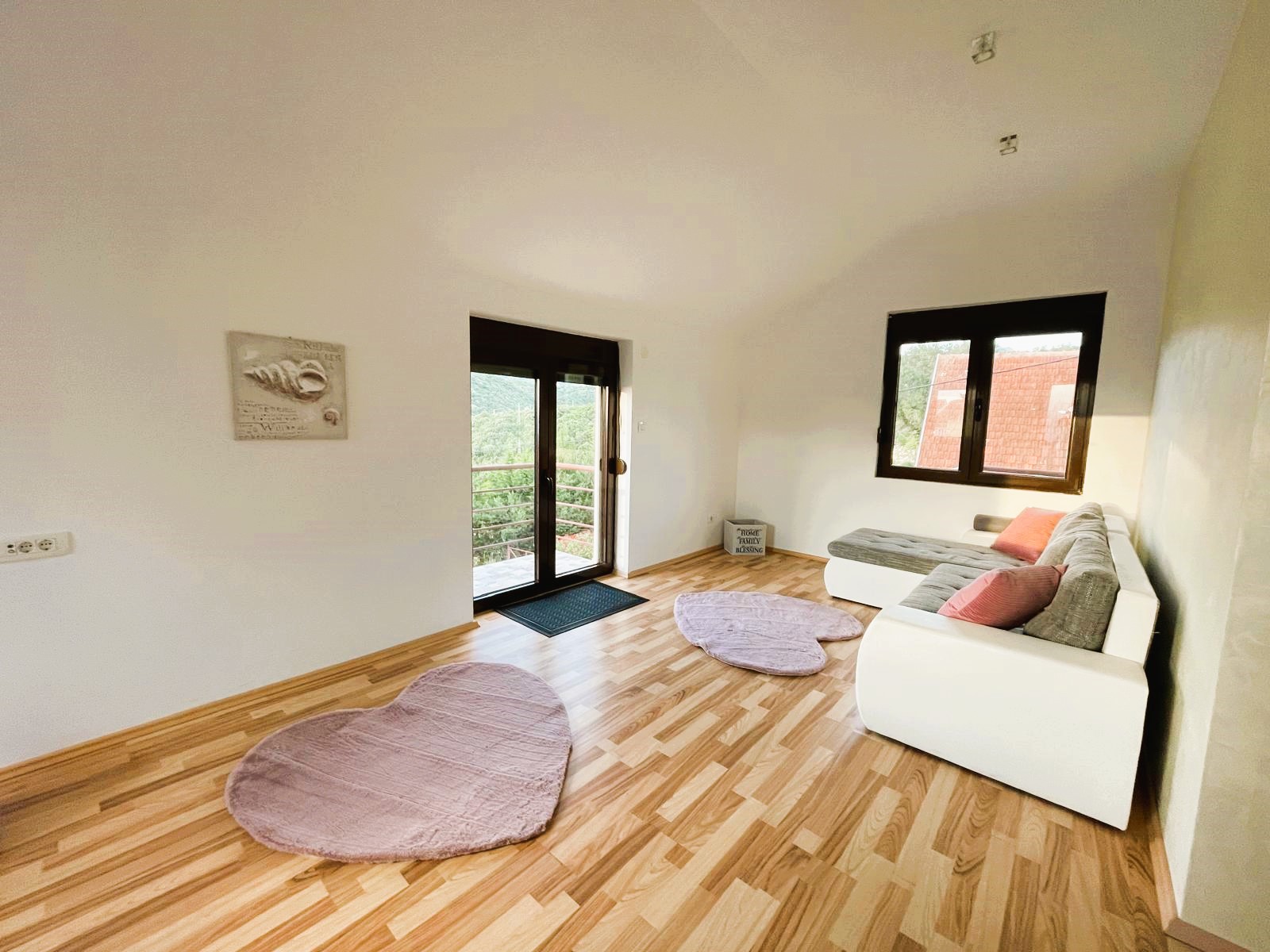 Spacious Sea-View House for Sale in Bar-Utjeha, Montenegro – MREJA01