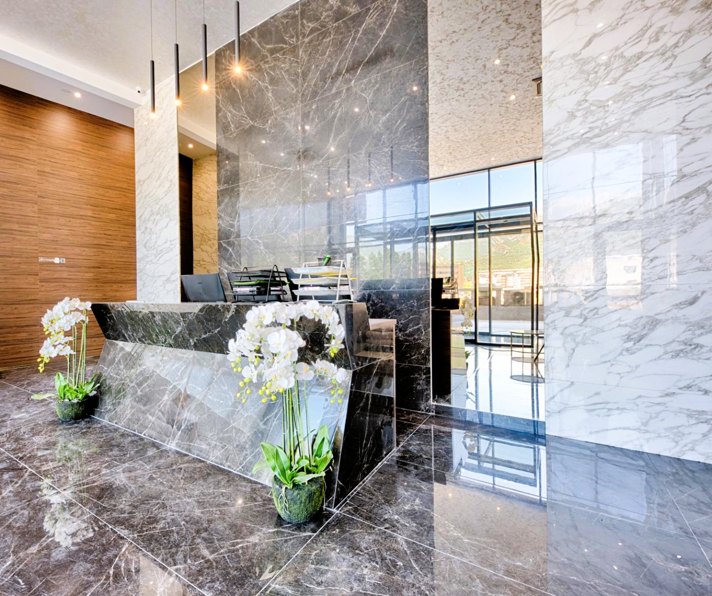 Spacious 2-Room Apartment for Sale in Soho City, Montenegro – MREVL01