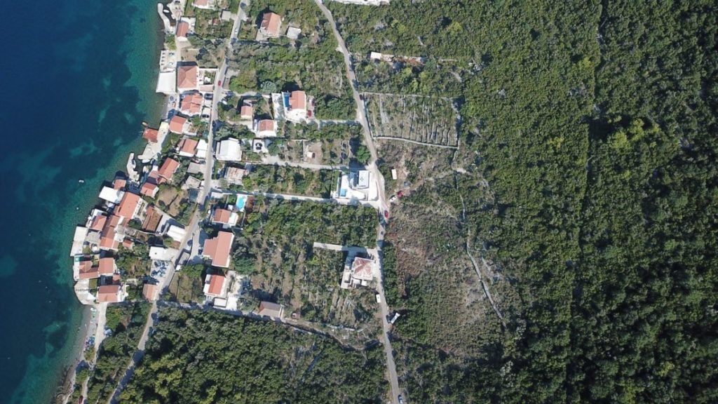 Luxury Apartments Overlooking the Bay of Kotor, Montenegro – MRENB73