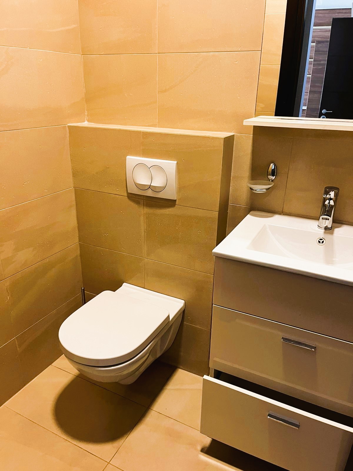 Modern Apartment in the Heart of Budva, Montenegro – MRENB74