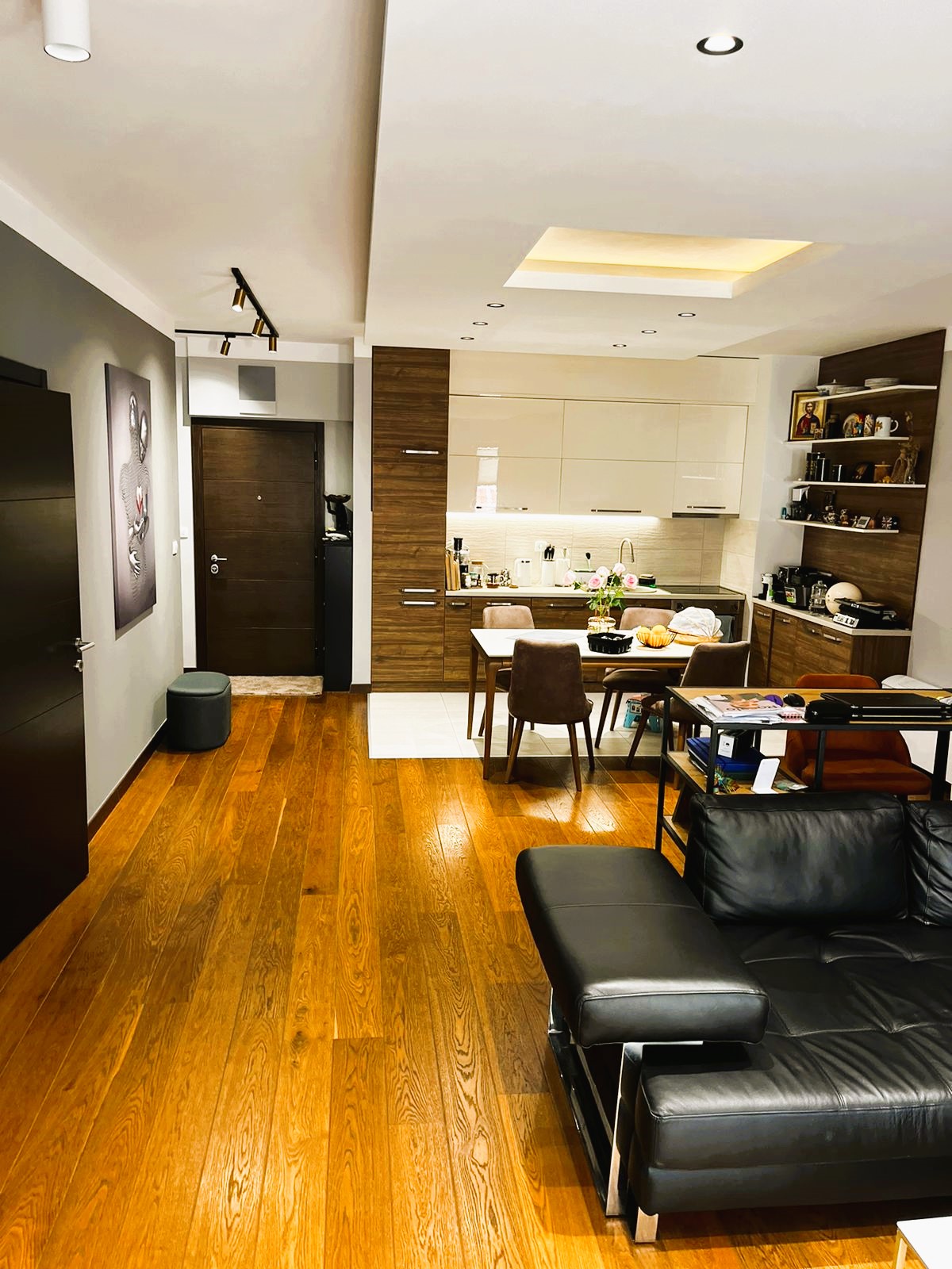 Modern Apartment in the Heart of Budva, Montenegro – MRENB74