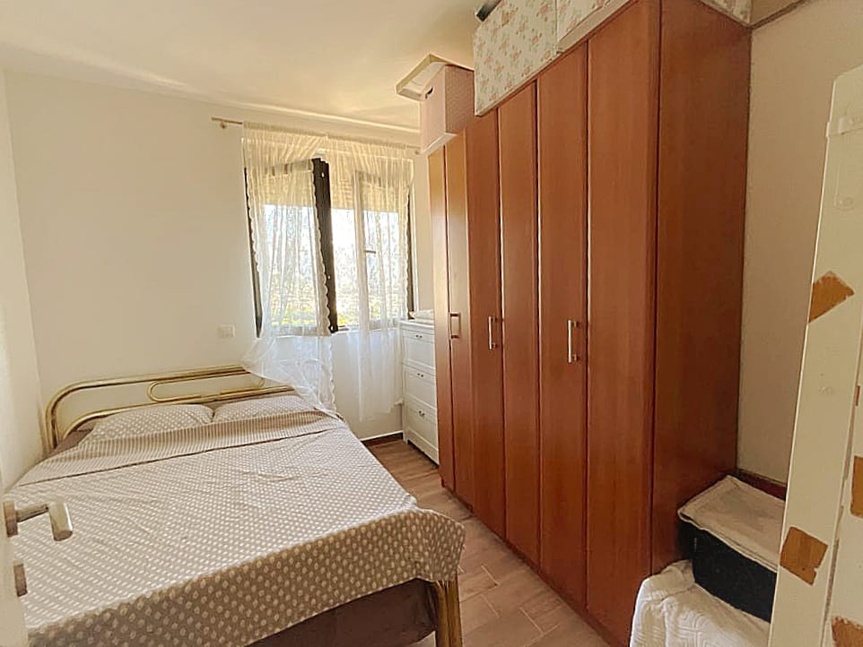 Spacious Furnished 2-Bedroom Apartment for Sale in Bar, Montenegro – MREOL-01