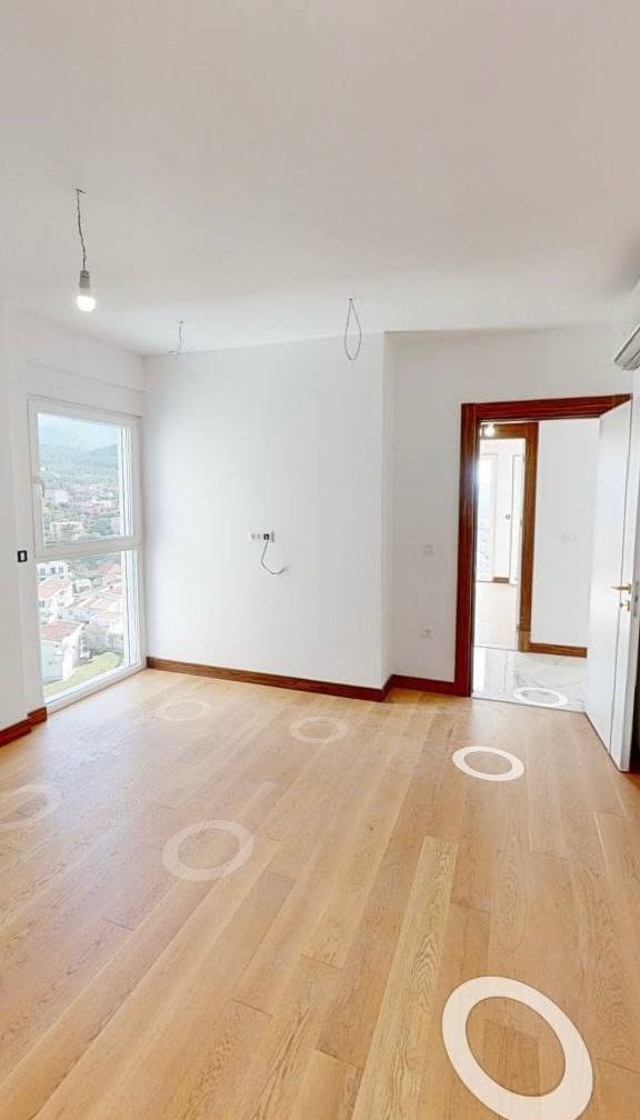 Spacious Duplex Apartment for Sale in Bar, Montenegro – MREOL-08