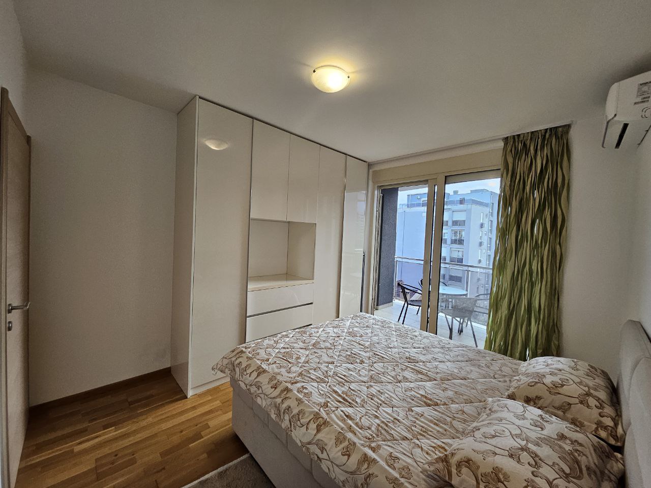 Cozy 1-Bedroom Apartment in the Heart of Budva, Montenegro – MREL15