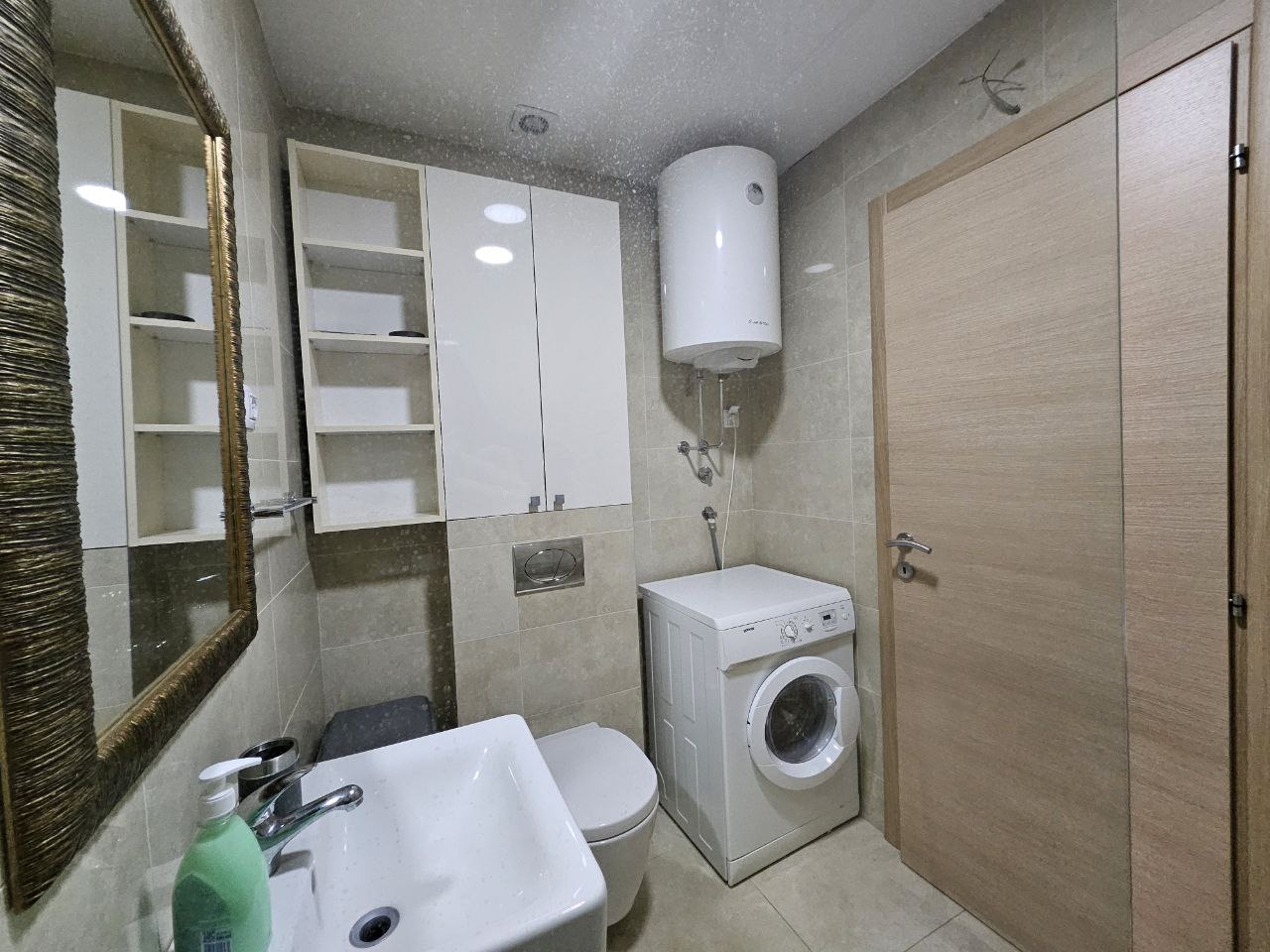 Cozy 1-Bedroom Apartment in the Heart of Budva, Montenegro – MREL15