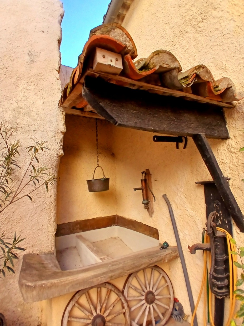 2 bedroom House in La Redorte, Aude, France – al199800e