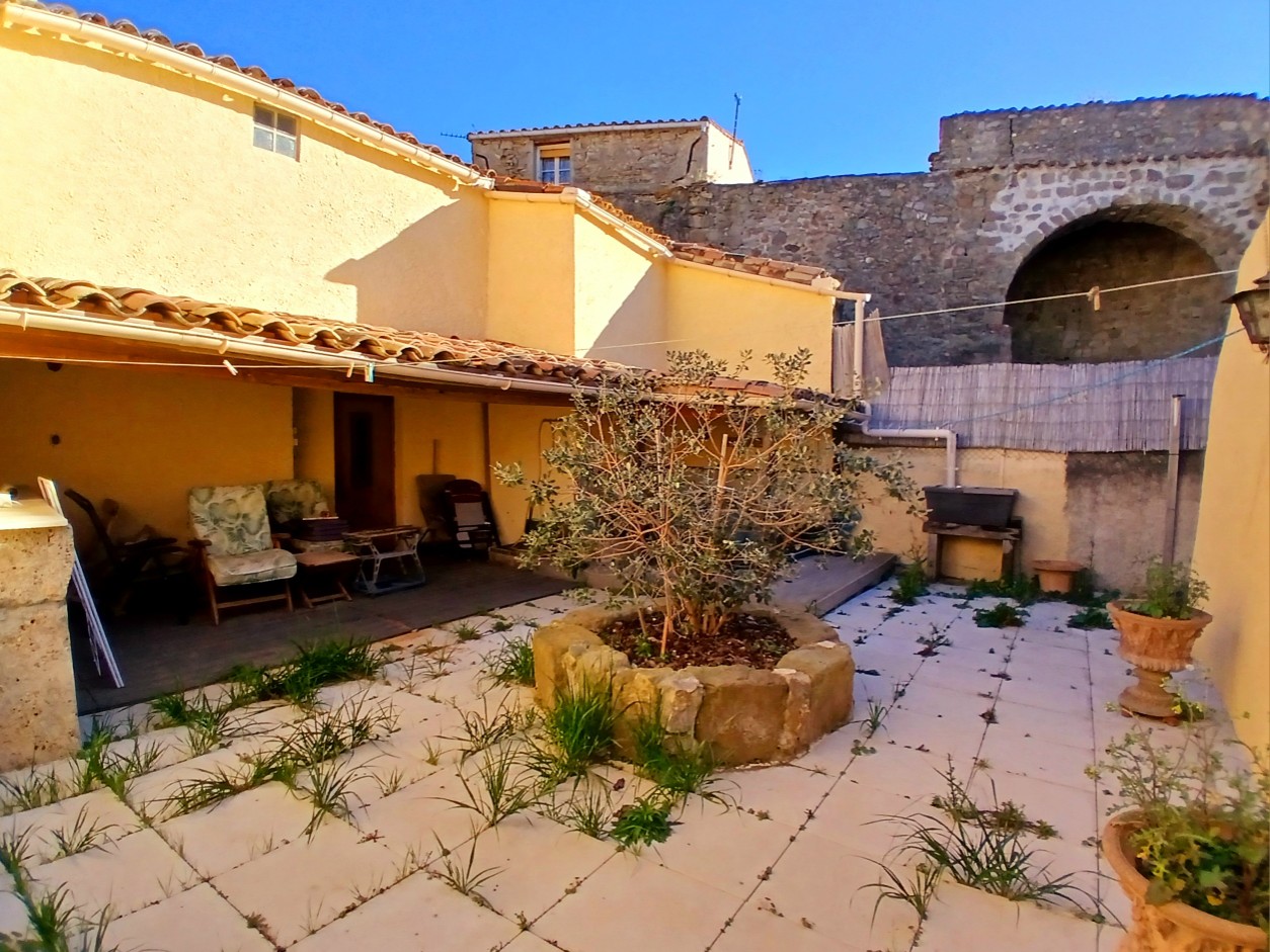 2 bedroom House in La Redorte, Aude, France – al199800e