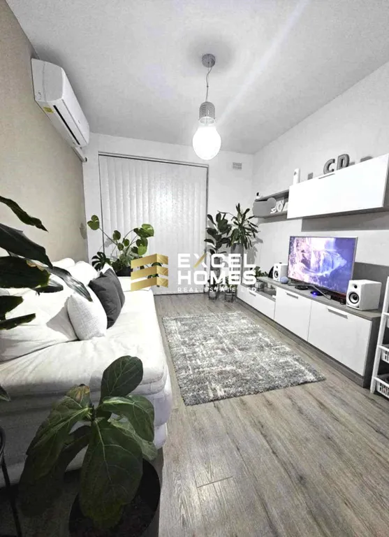 2 bedroom Apartment in Qawra, Malta – 61753