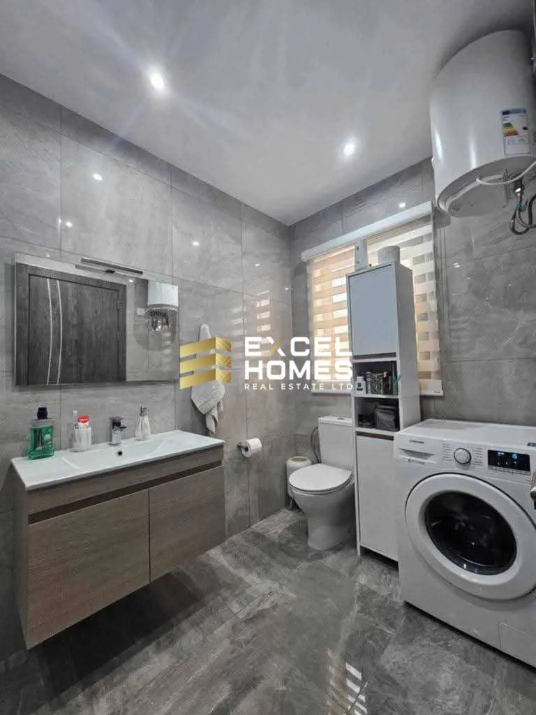 2 bedroom Apartment in Qawra, Malta – 61753