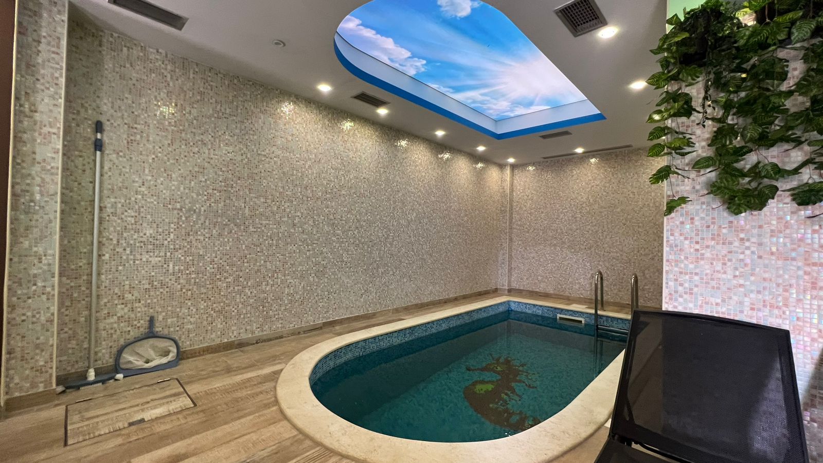 4 bedroom Villa in Herceg Novi, Montenegro – CMM9559