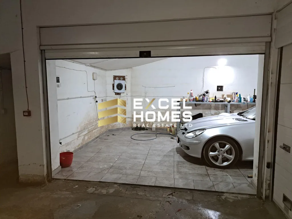 Garage in Swieqi, Malta – 61806