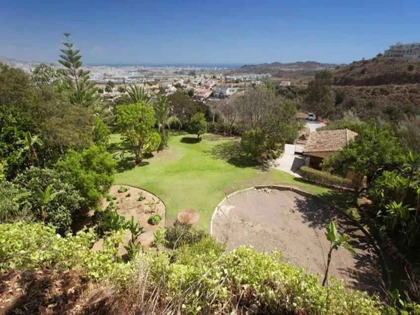 10 bedroom Villa in Mijas, Malaga, Spain – 428-03752D