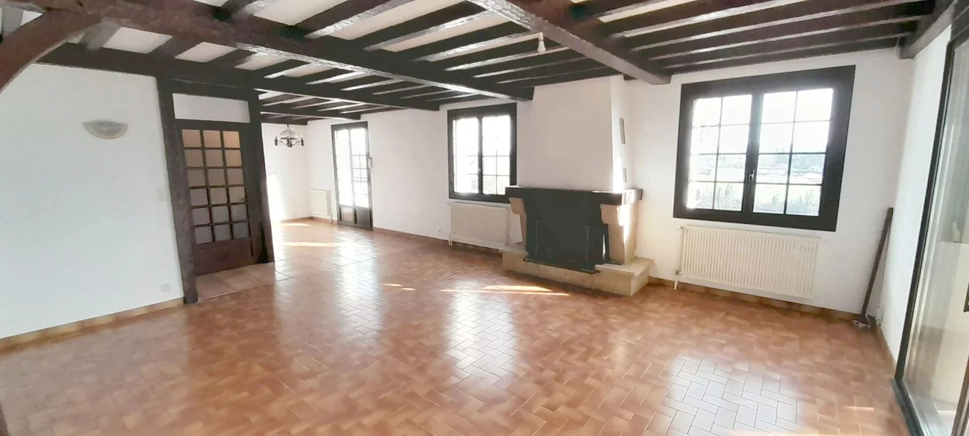 Large house with views, Aquitaine – France – BVI74013