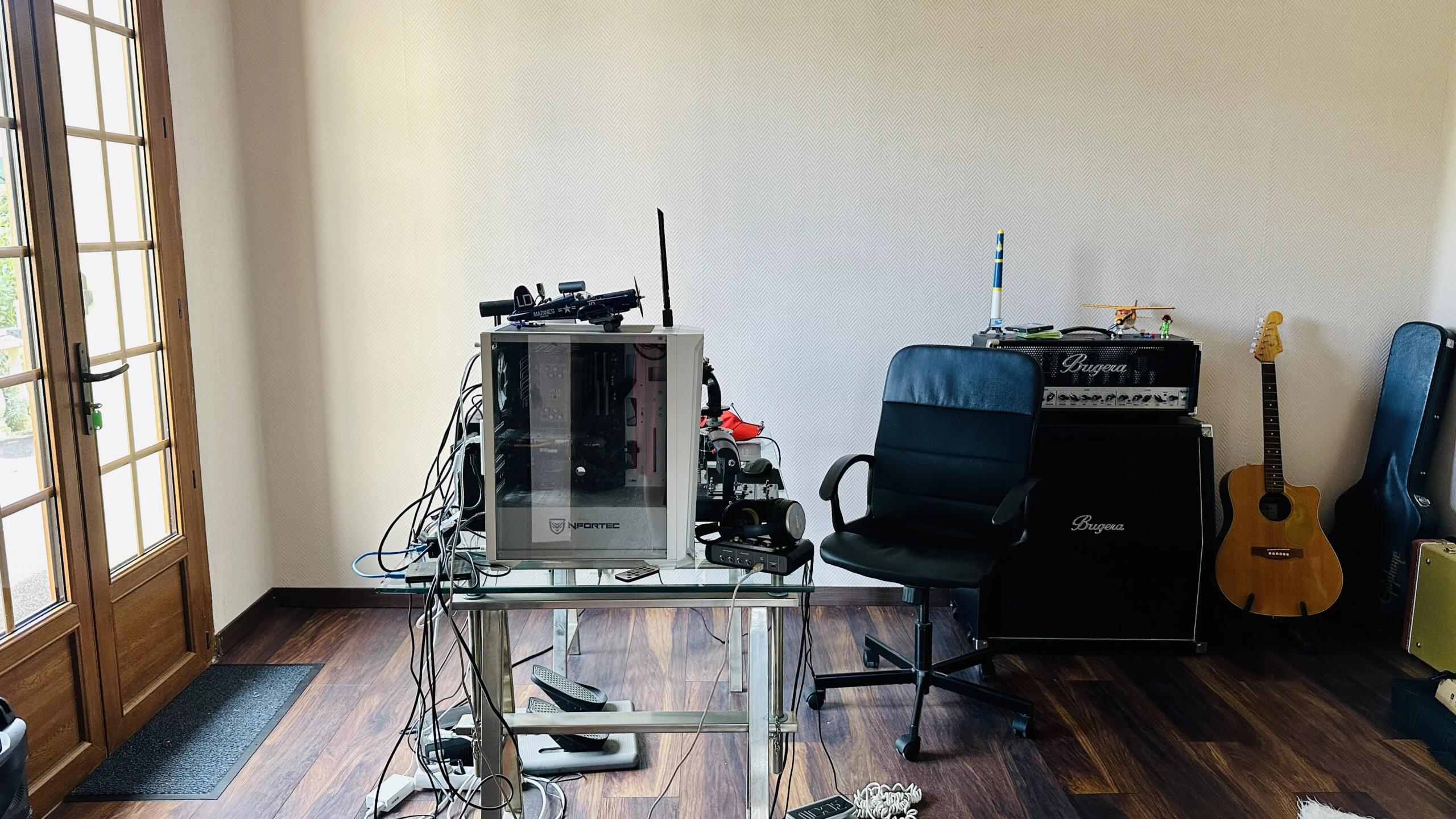 Atypical 3 bedroom house with indoor pool, Aquitaine – France – BVI69279