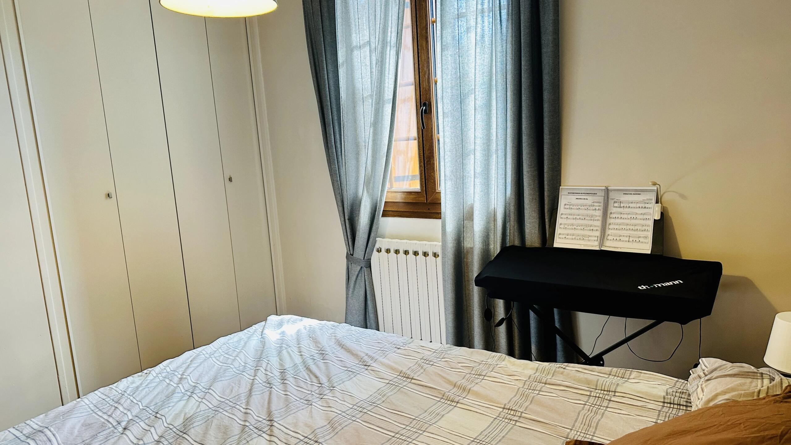 Atypical 3 bedroom house with indoor pool, Aquitaine – France – BVI69279