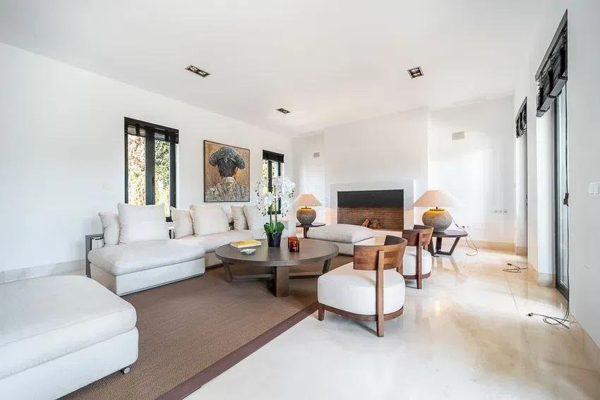 5 bedroom Villa in Mijas Costa, Malaga, Spain – 428-04105D