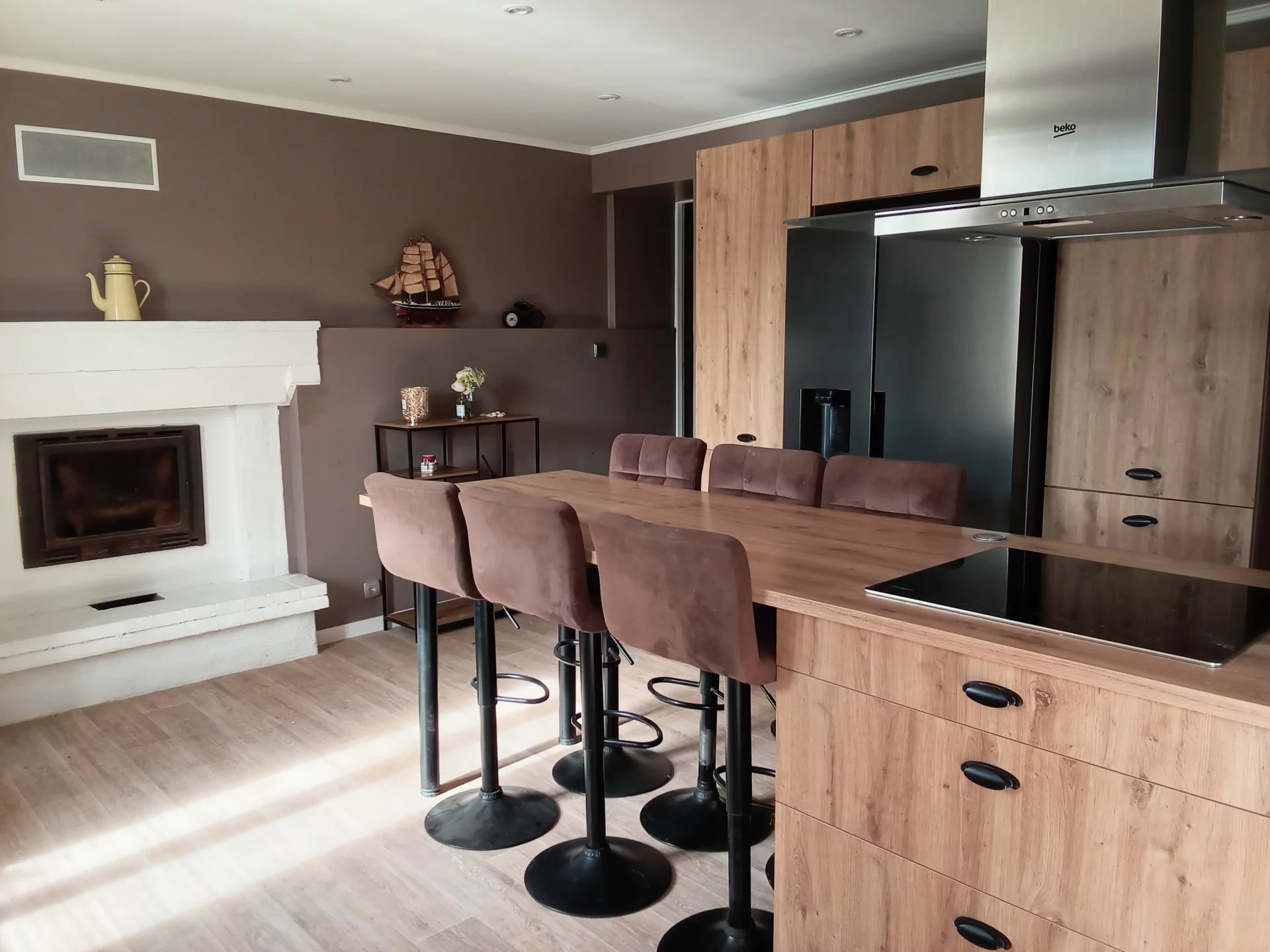 Pretty 5 bedroom detached stone house, Poitou-Charentes – France – BVI79330