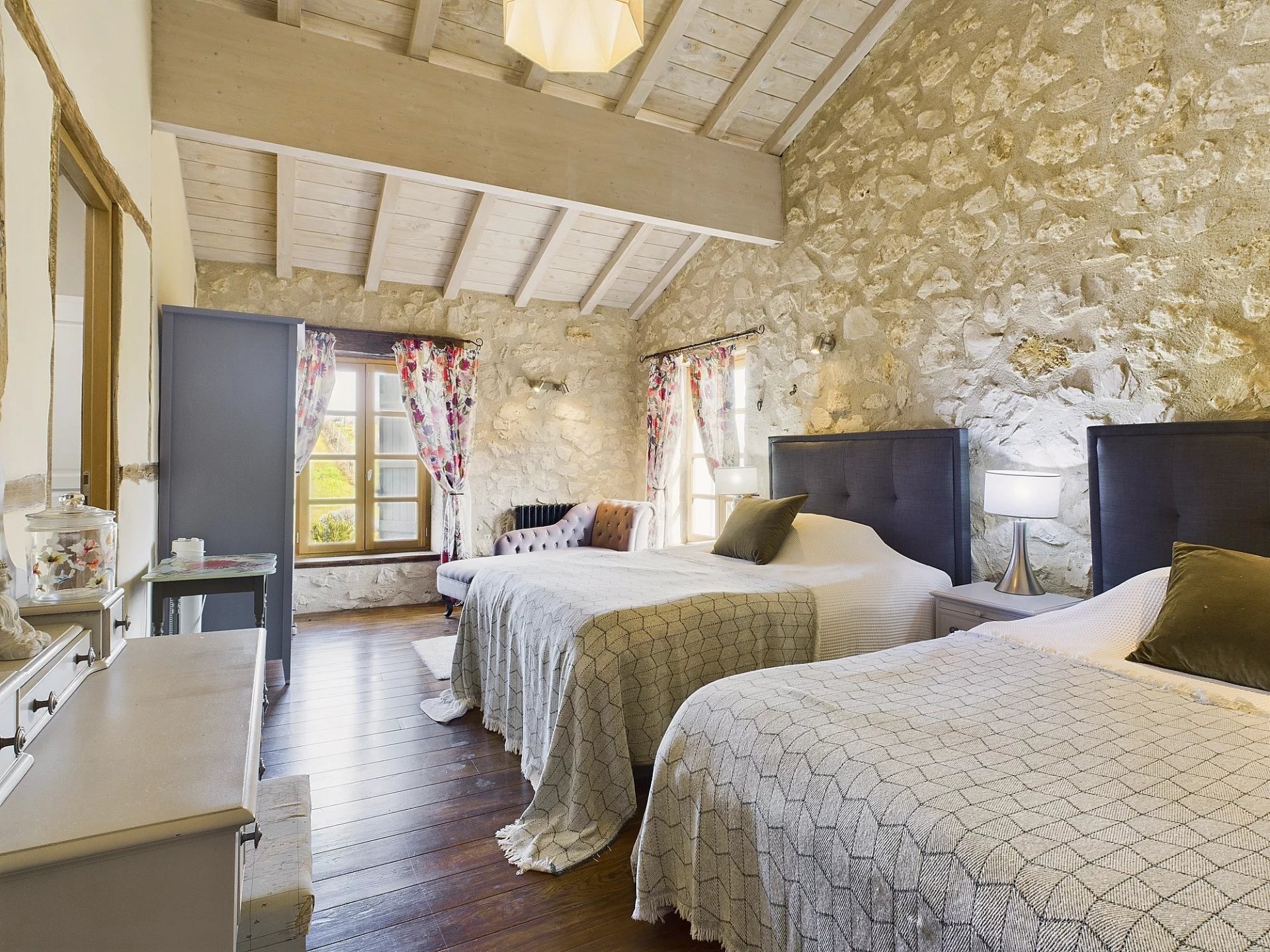 A Breathtaking Country Estate in Gascony, Midi-Pyrénées – France – BVI79540