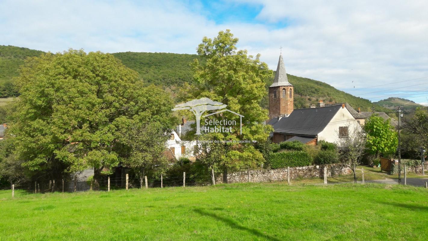 terrain in Saint Christophe Vallon, Aveyron, France – 1200847351