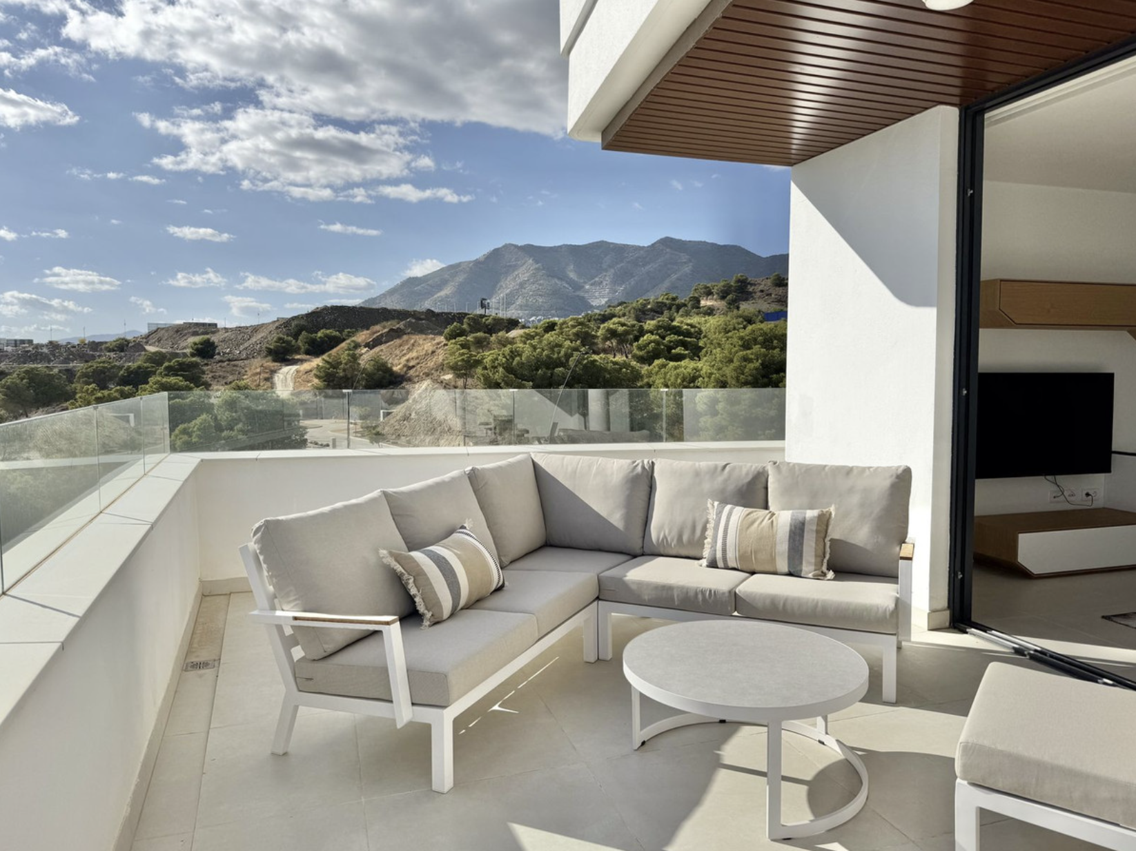 3 bedroom Apartment in Fuengirola, Malaga, Spain – 428-04135D