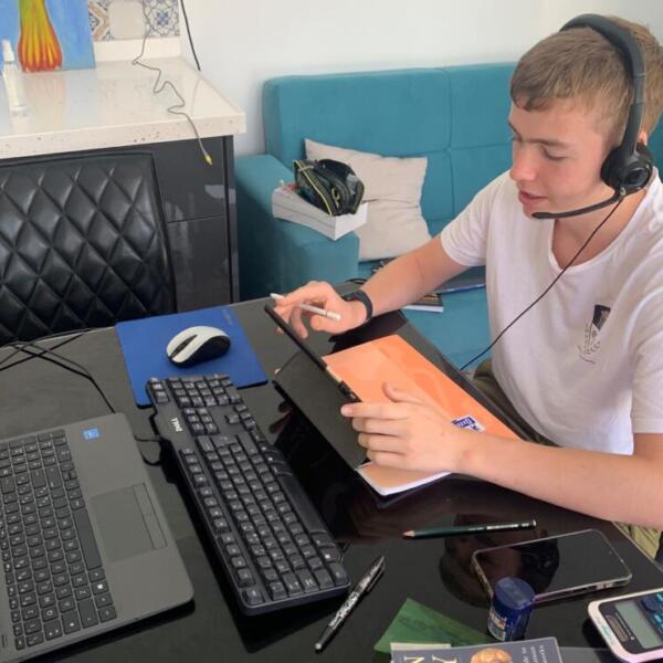 Achieve Academic Excellence with iBOS Online School – Explore Endless Educational Opportunities!