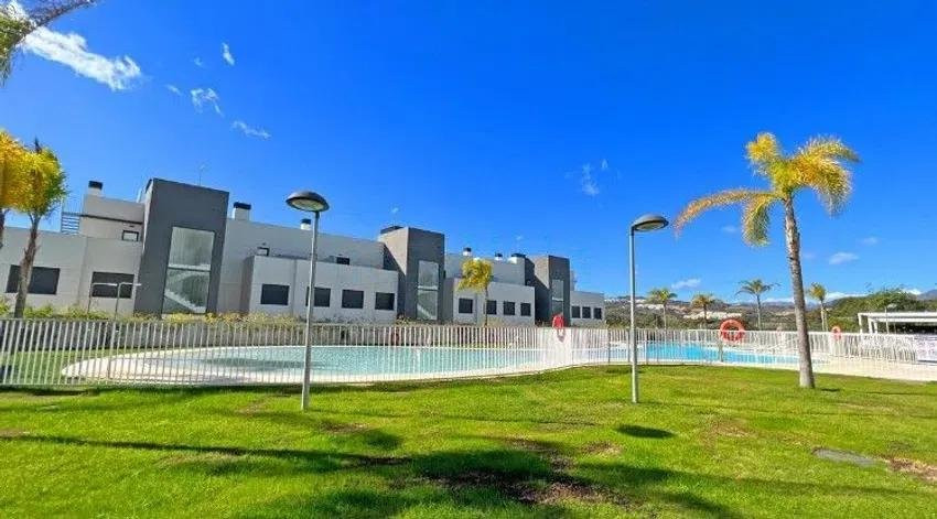 3 bedroom Apartment in Mijas Costa, Malaga, Spain – 428-04172D