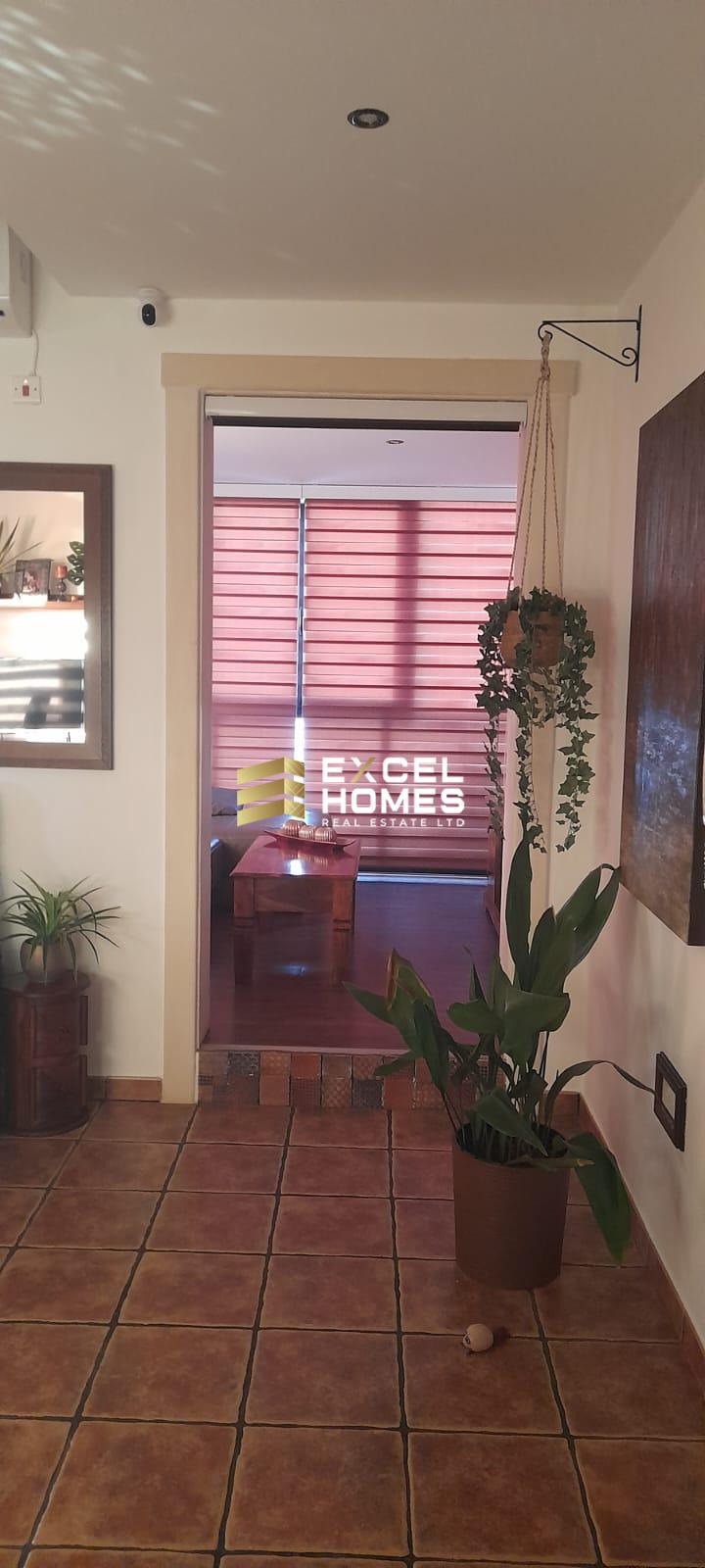 3 bedroom Penthouse in Zabbar, Malta – 62050