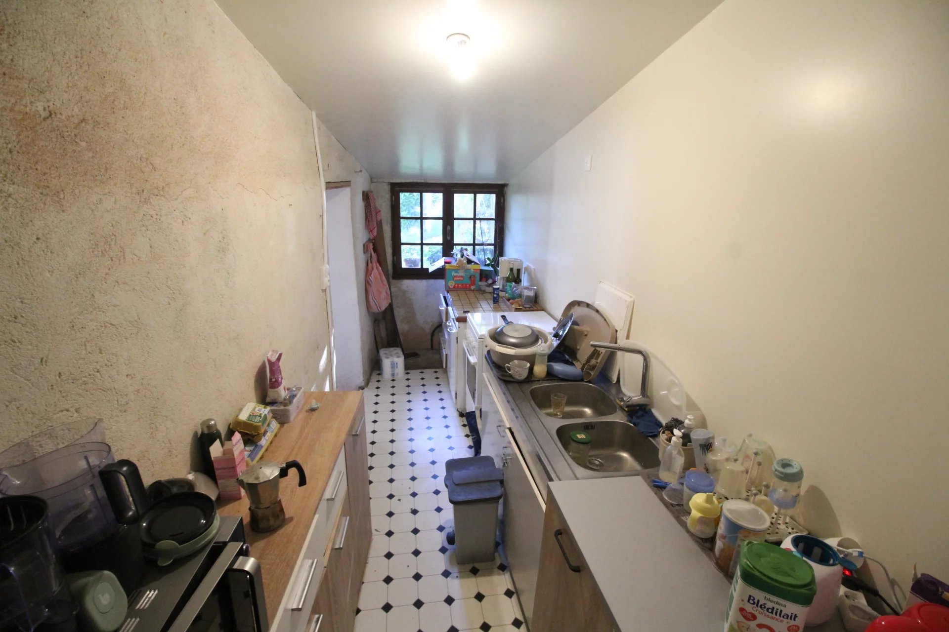 Detached village house with garden and small barn, Poitou-Charentes – France – BVI77583