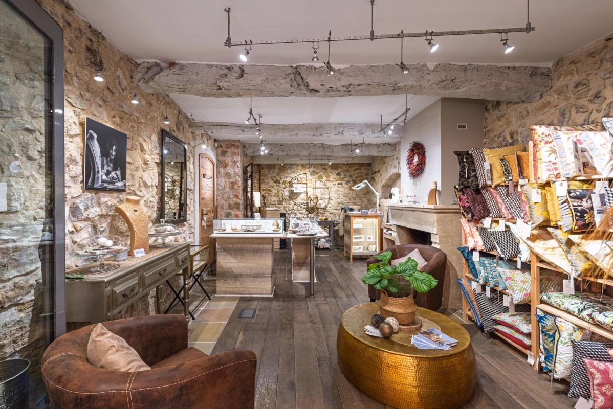 local commercial in Valbonne, Alpes-Maritimes, France – 12030367925