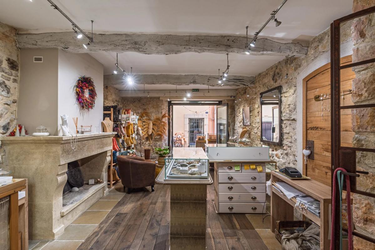 local commercial in Valbonne, Alpes-Maritimes, France – 12030367925