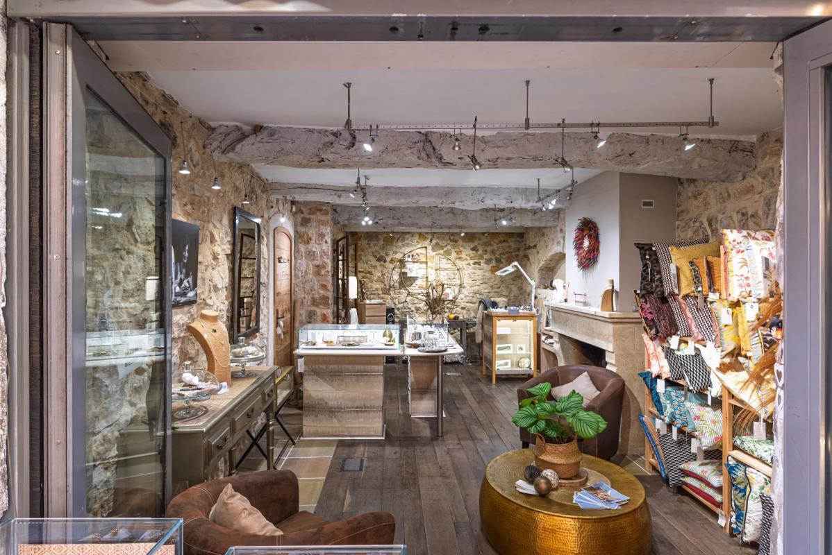 local commercial in Valbonne, Alpes-Maritimes, France – 12030367925