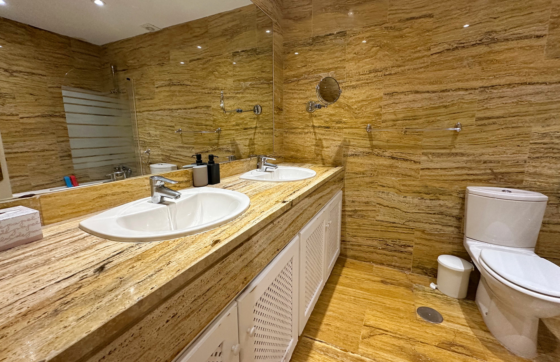 2 bedroom Ground Floor Apartment in Marbella, Malaga, Spain – 428-04213D