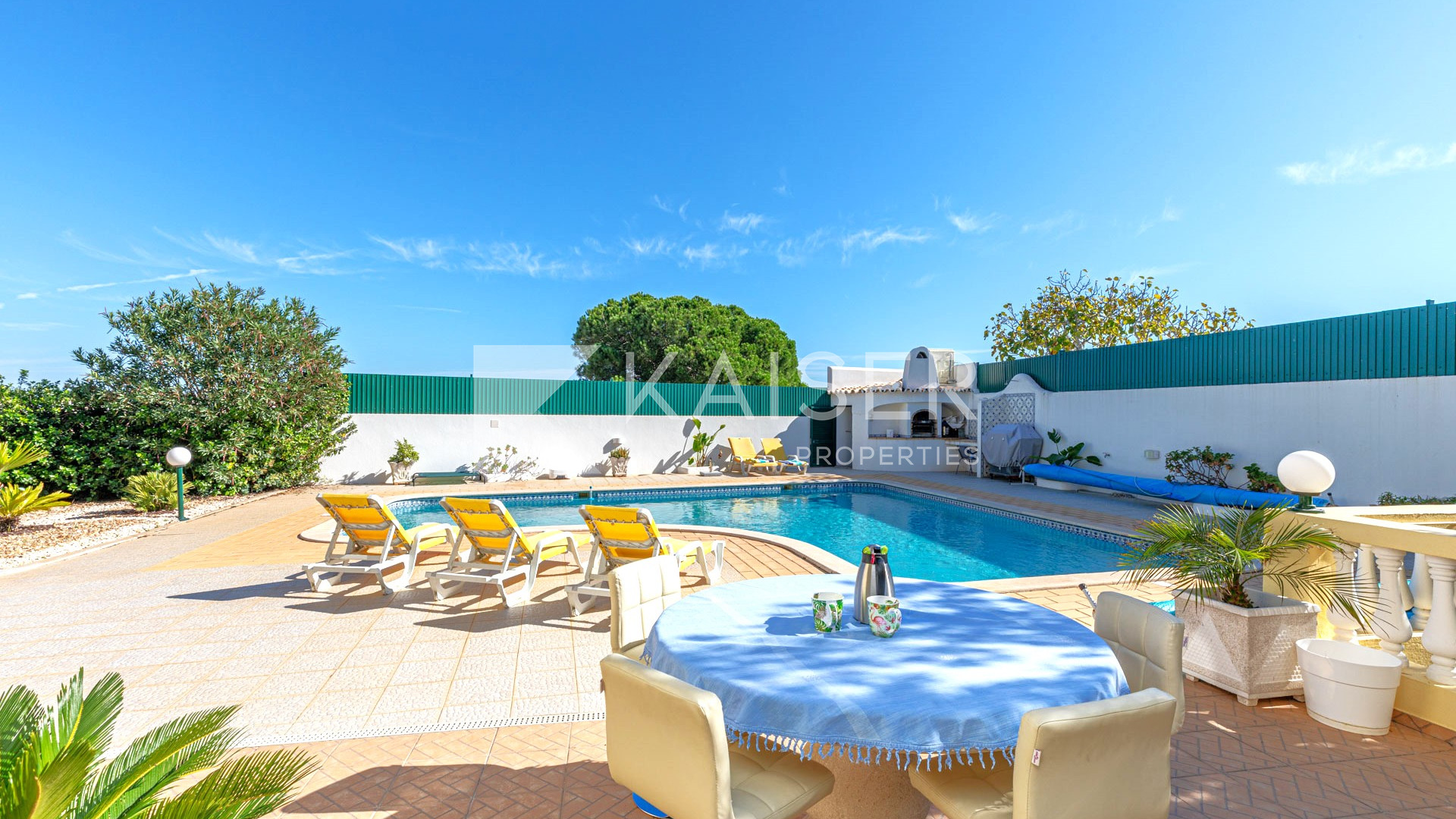 8 bedroom Villa house in Albufeira, Portugal – KP1277