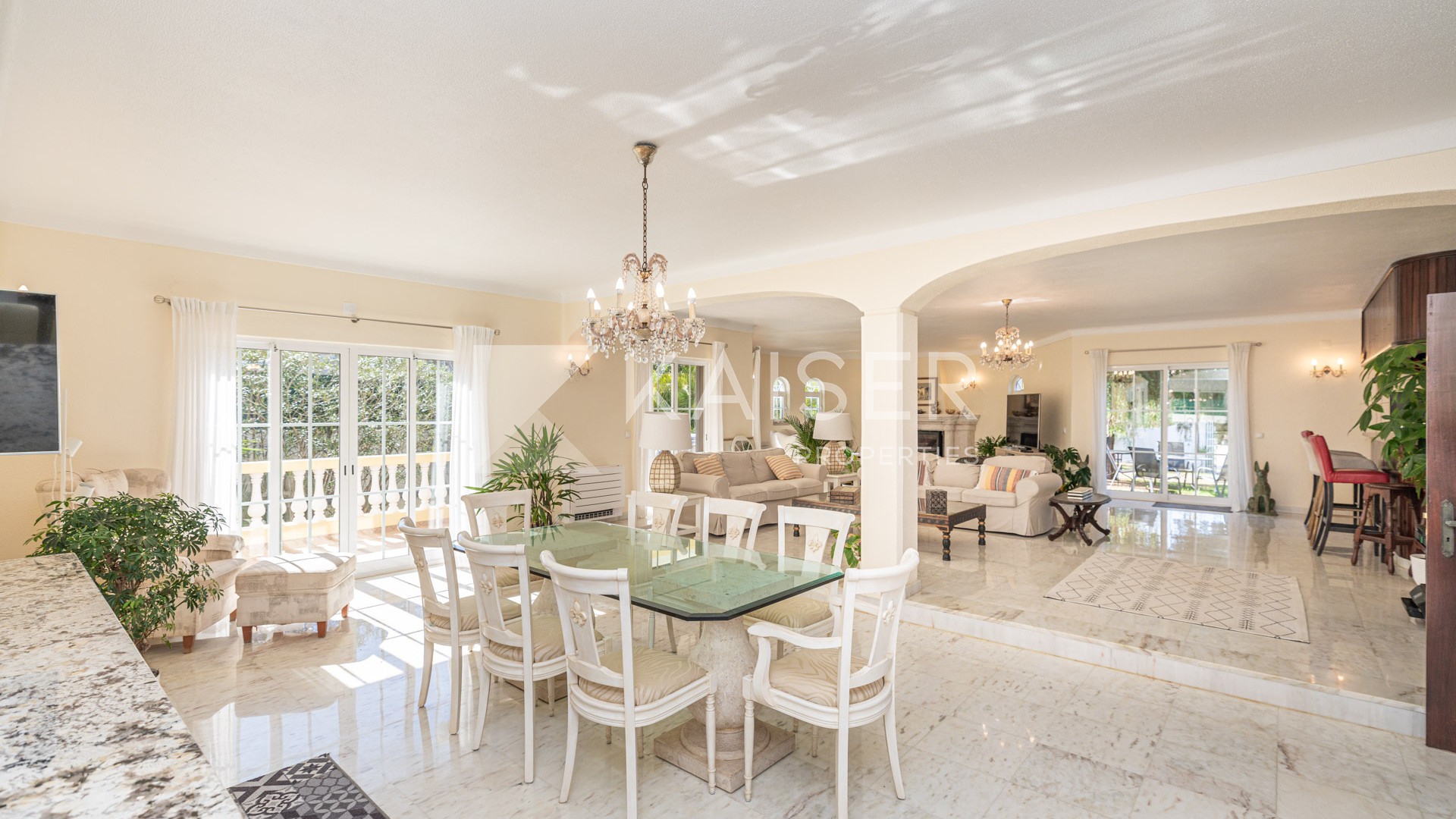 8 bedroom Villa house in Albufeira, Portugal – KP1277