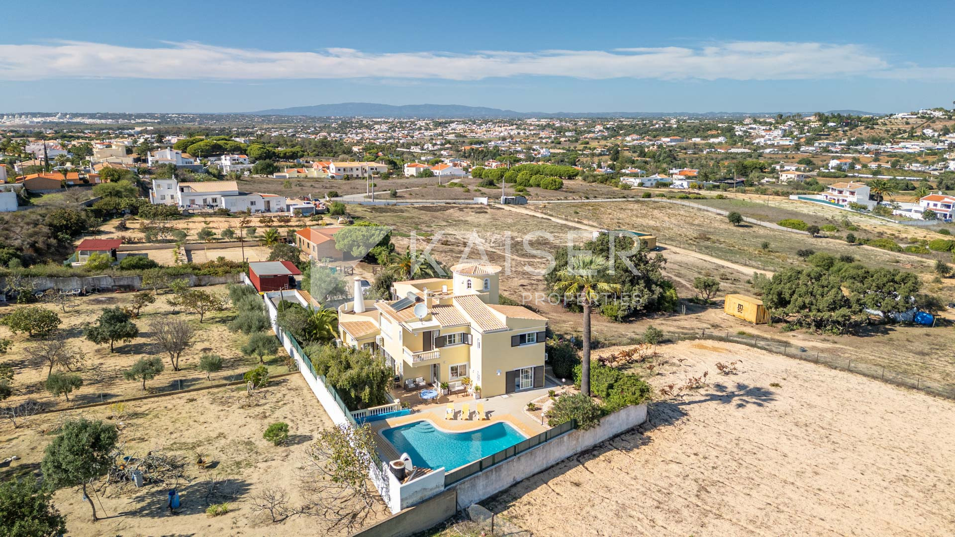 8 bedroom Villa house in Albufeira, Portugal – KP1277