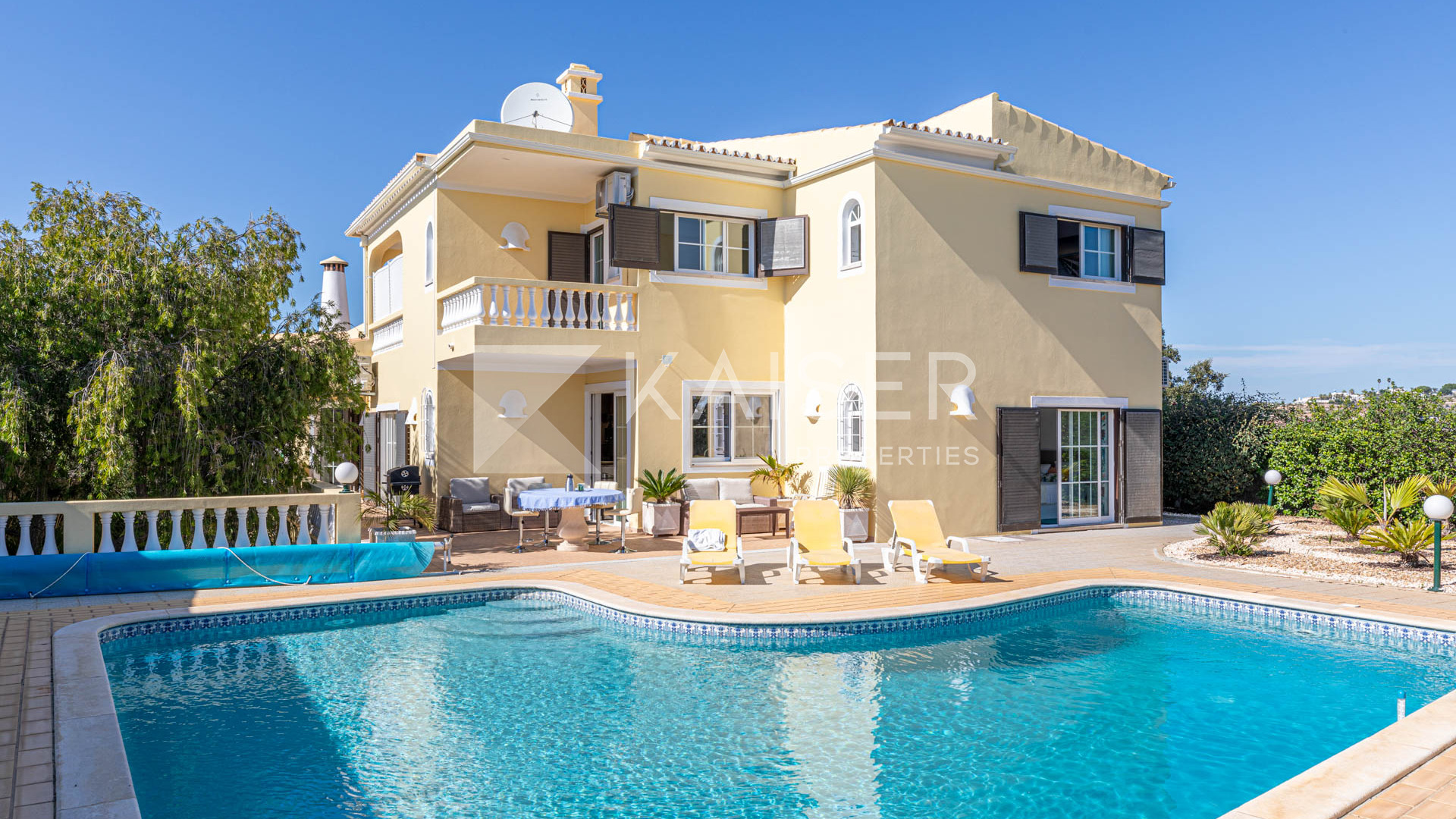 8 bedroom Villa house in Albufeira, Portugal – KP1277