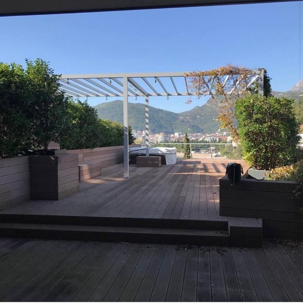 2 bedroom Apartment in Budva, Montenegro – CMM52543