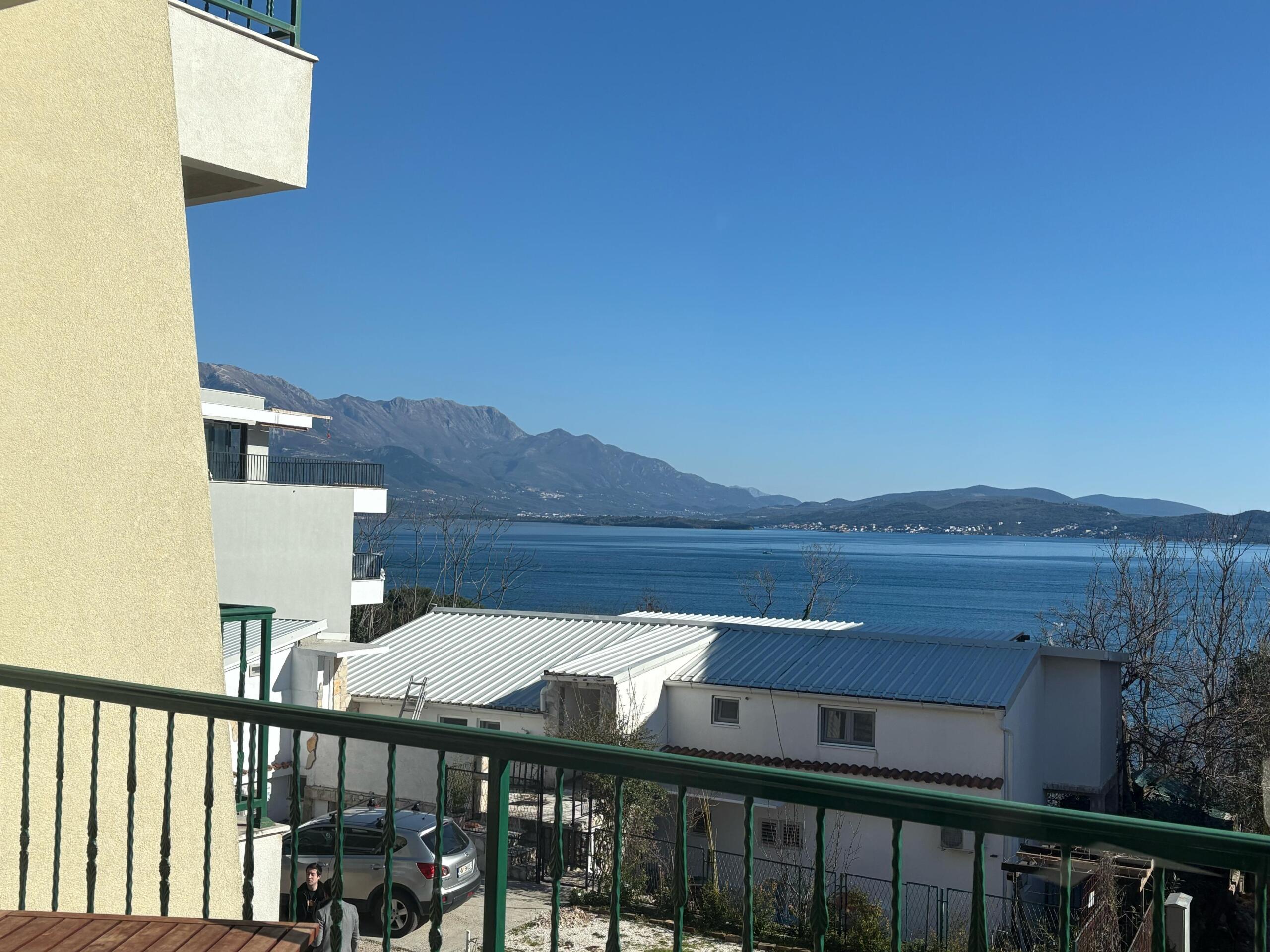 2 bedroom Apartment in Bijela, Montenegro – CMM52540