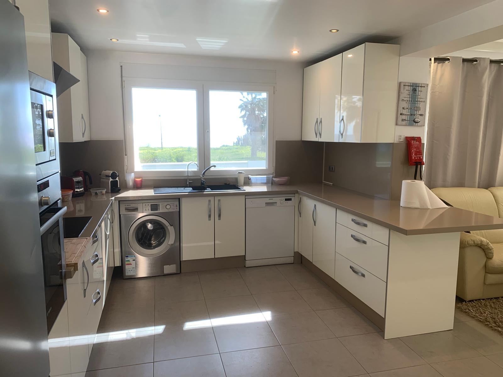 3 bedroom Villa in Estepona, Malaga, Spain – 428-04246P