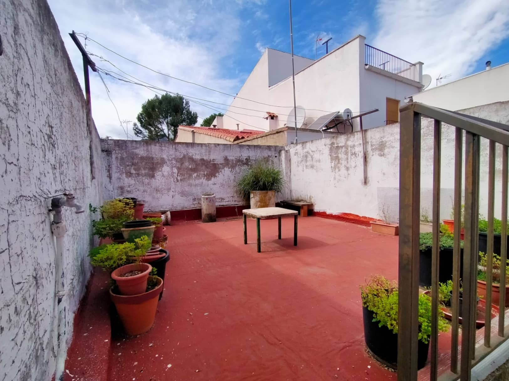 5 bedroom Townhouse in Orba, Alicante, Spain – FCOL2158