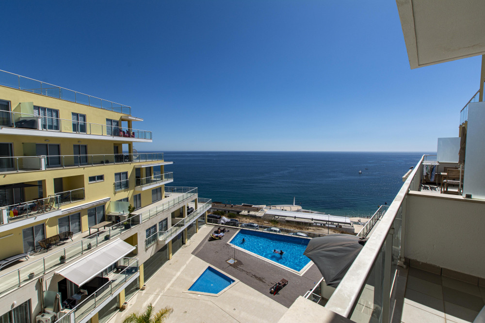 Iva’s Panoramic Sesimbra