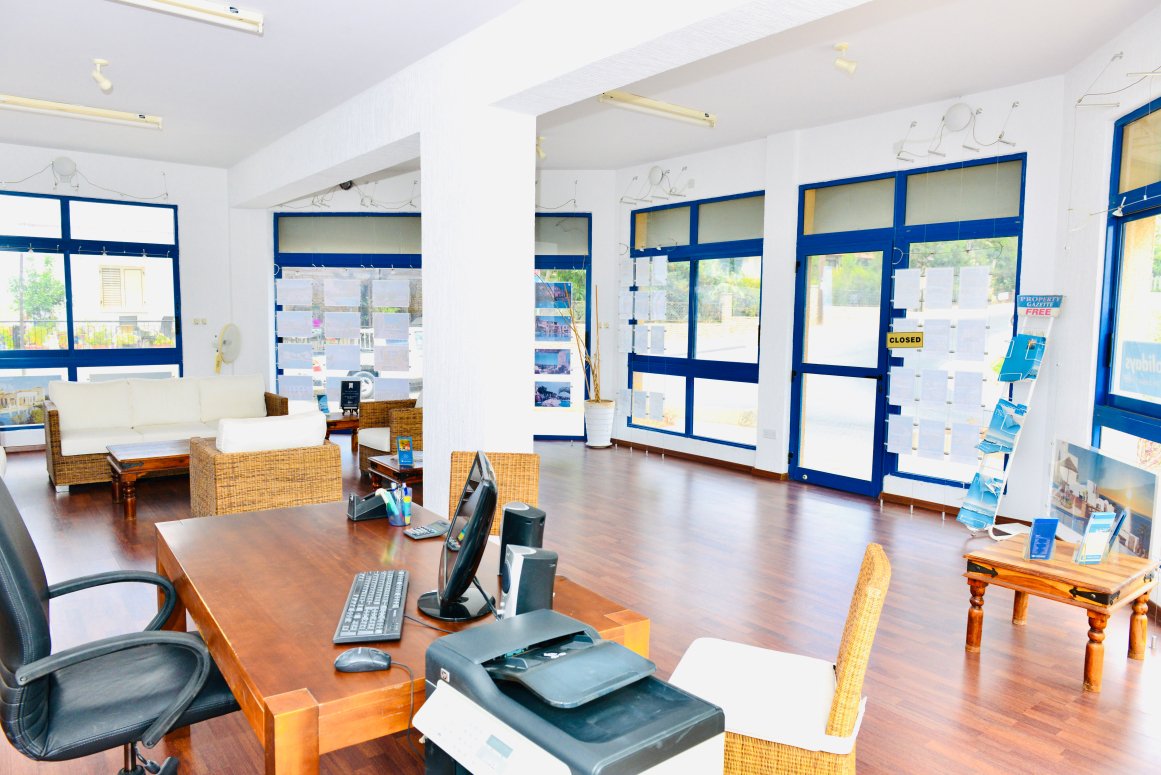 2 bedroom Shops / Commercial Buildings in Tala, Paphos, Cyprus – C-TALAC-S1