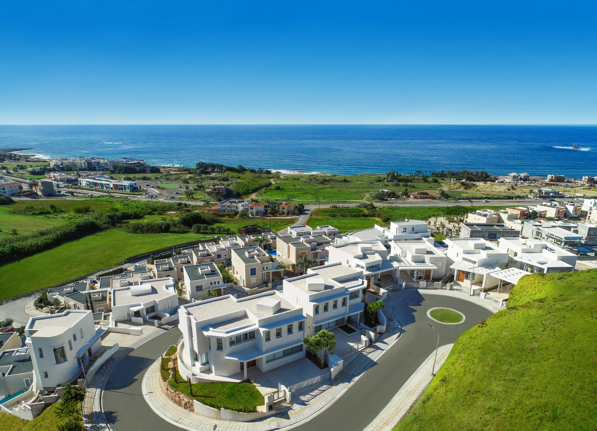 4 bedroom Villas / Houses in Chloraka, Paphos, Cyprus – V-BEL-4-42