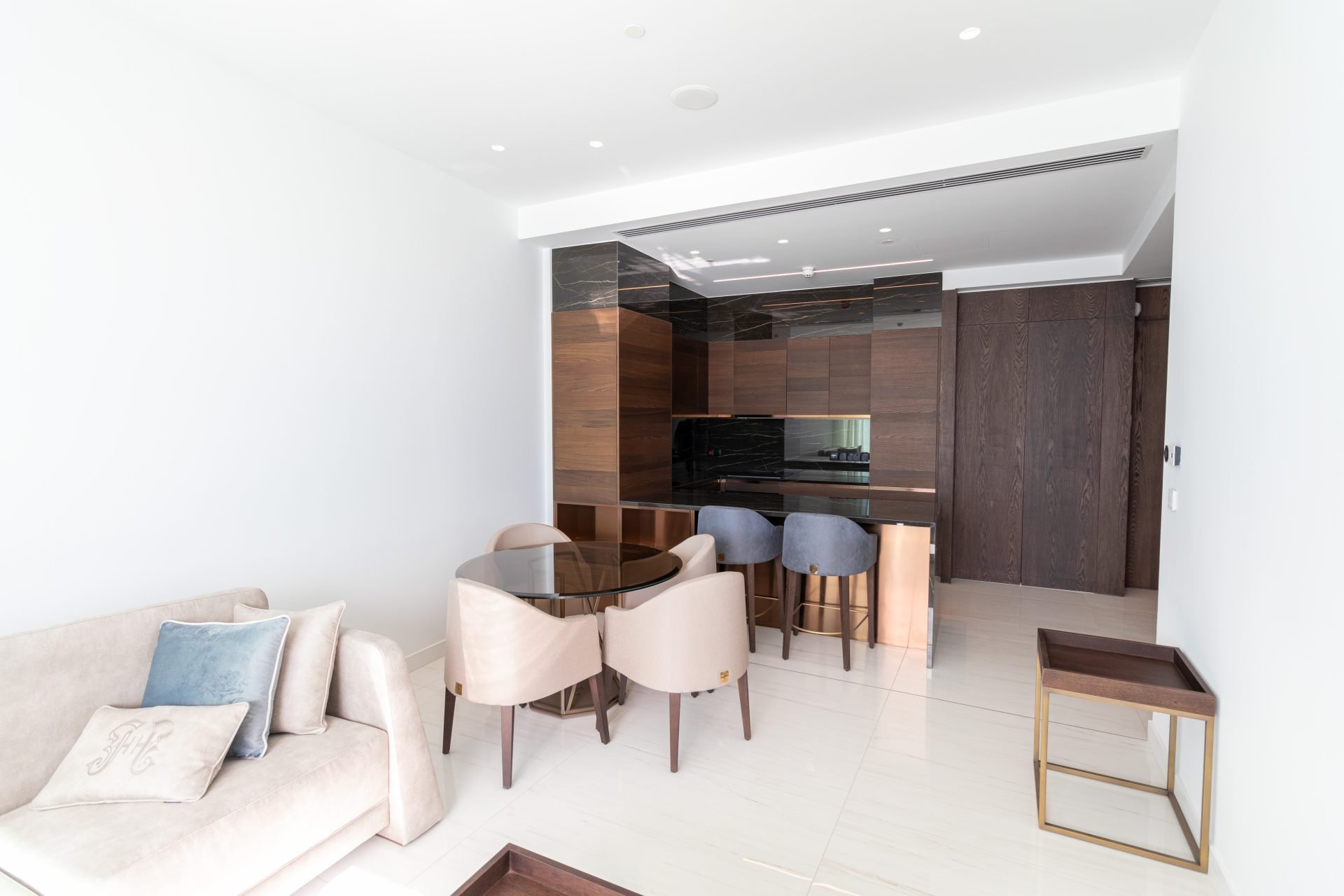 2 bedroom Apartments / Penthouses in Limassol, Cyprus – A-DEL-2-c1902