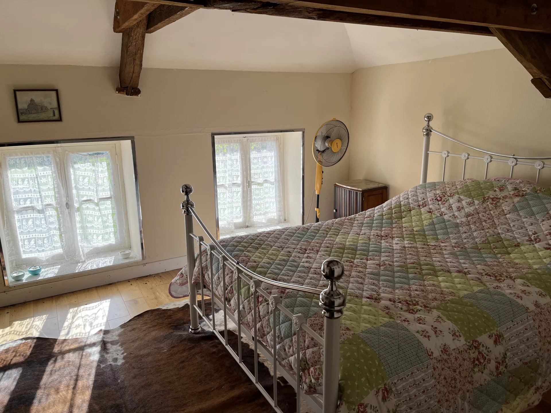 Traditional cottage in the heart of the countryside with barn and land, Limousin – France – BVI66974