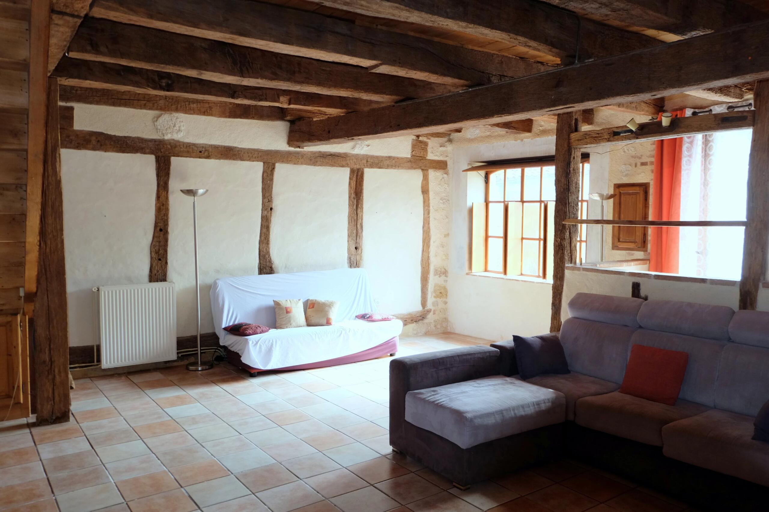 Stone house of character near Villeneuve Sur Lot, Aquitaine – France – BVI80129