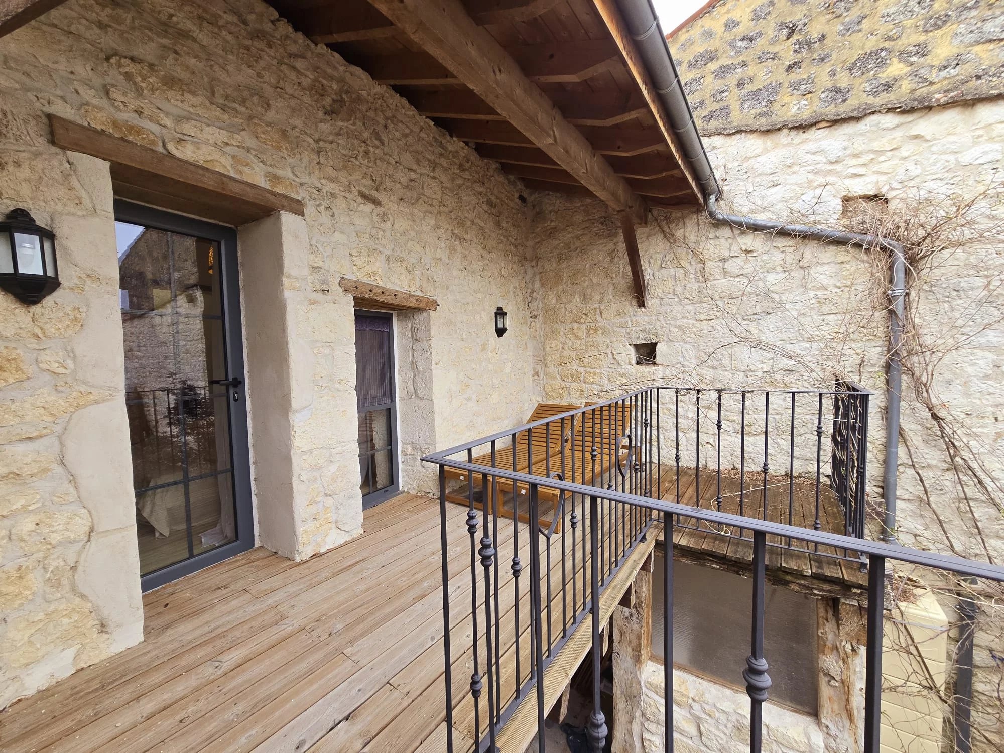 Charming stone townhouse with stylish interiors and sunny terrace near Eymet, Aquitaine – France – BVI79319