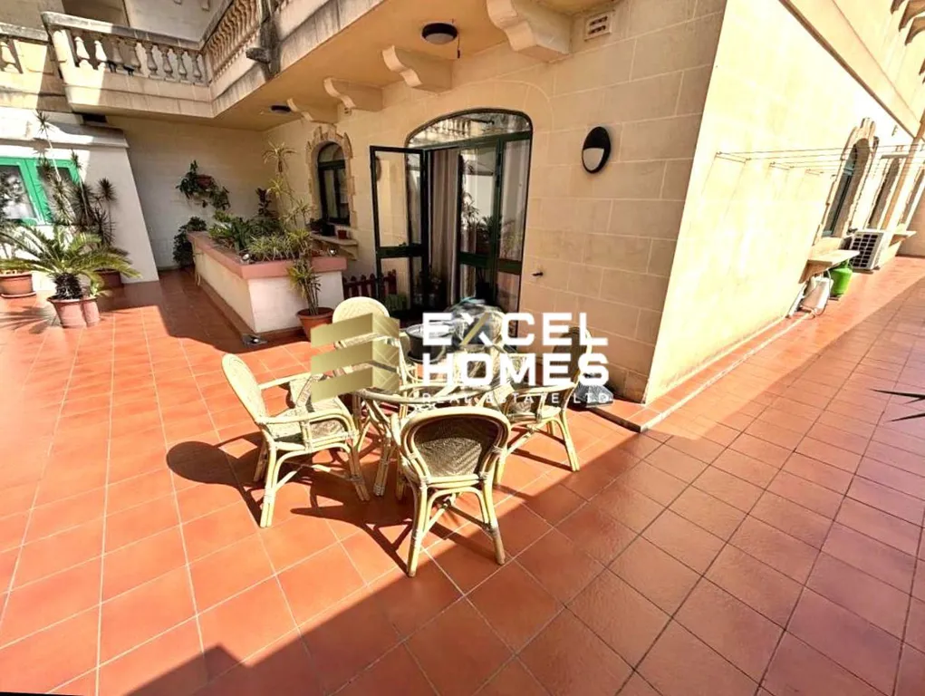 4 bedroom Maisonette in Gzira, Malta – 62300