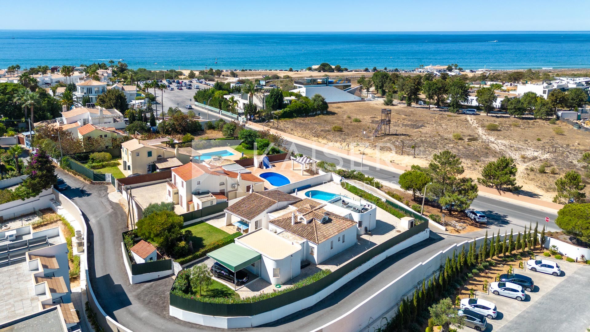 4 bedroom Villa house in Albufeira, Portugal – KP1075